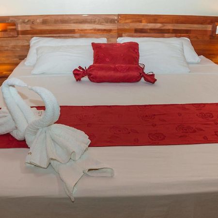 Hotel Golden Star Iquitos Extérieur photo