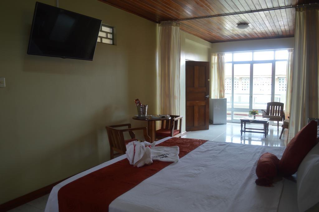 Hotel Golden Star Iquitos Chambre photo