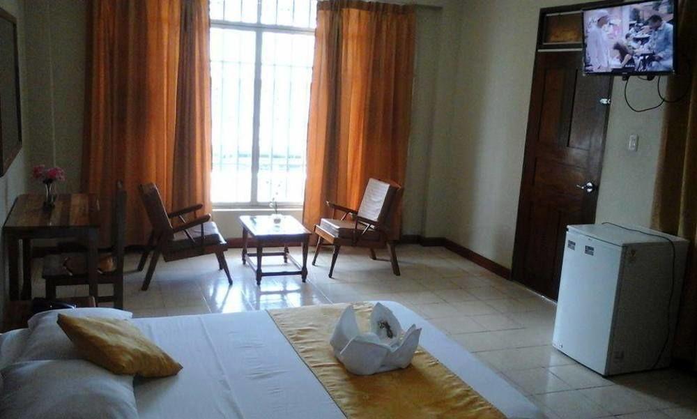 Hotel Golden Star Iquitos Extérieur photo