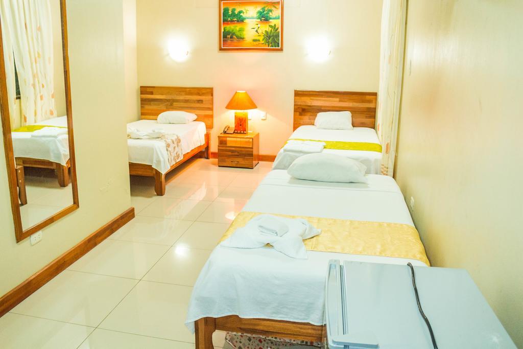 Hotel Golden Star Iquitos Extérieur photo