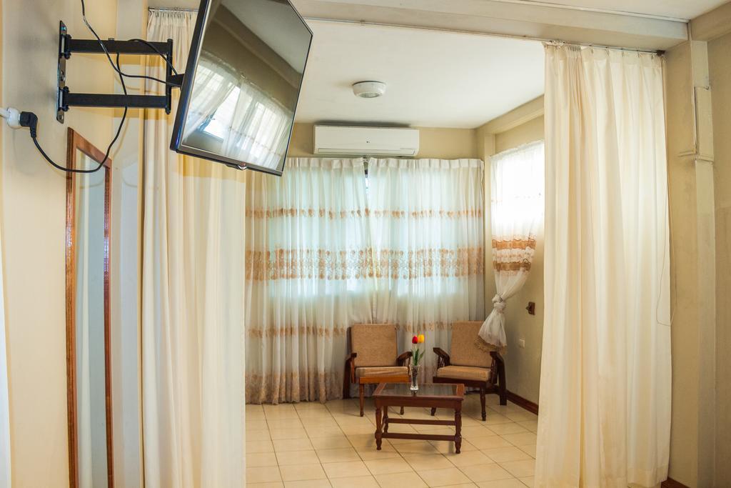 Hotel Golden Star Iquitos Extérieur photo
