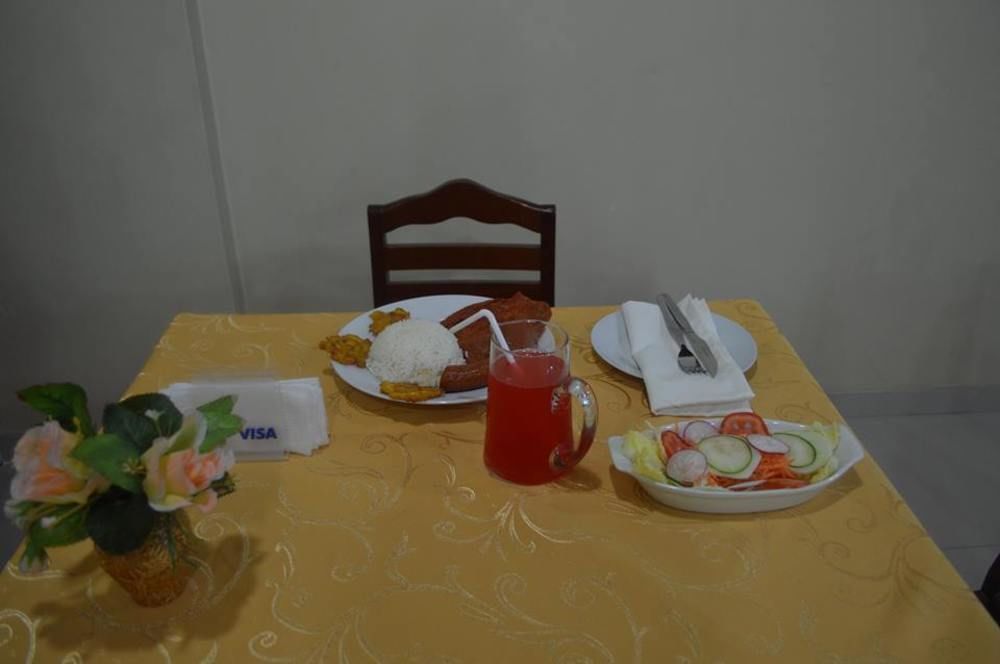 Hotel Golden Star Iquitos Extérieur photo