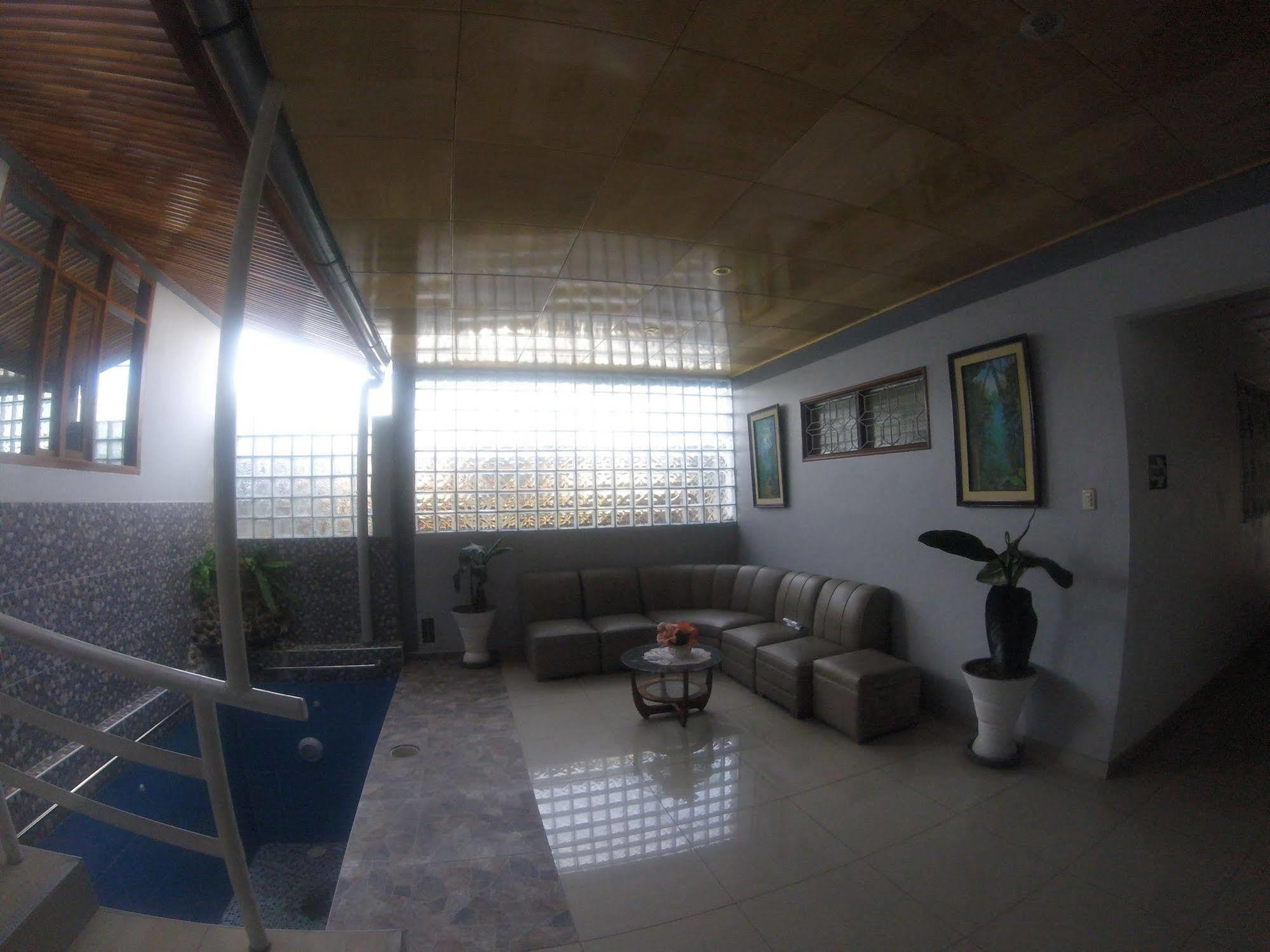 Hotel Golden Star Iquitos Extérieur photo