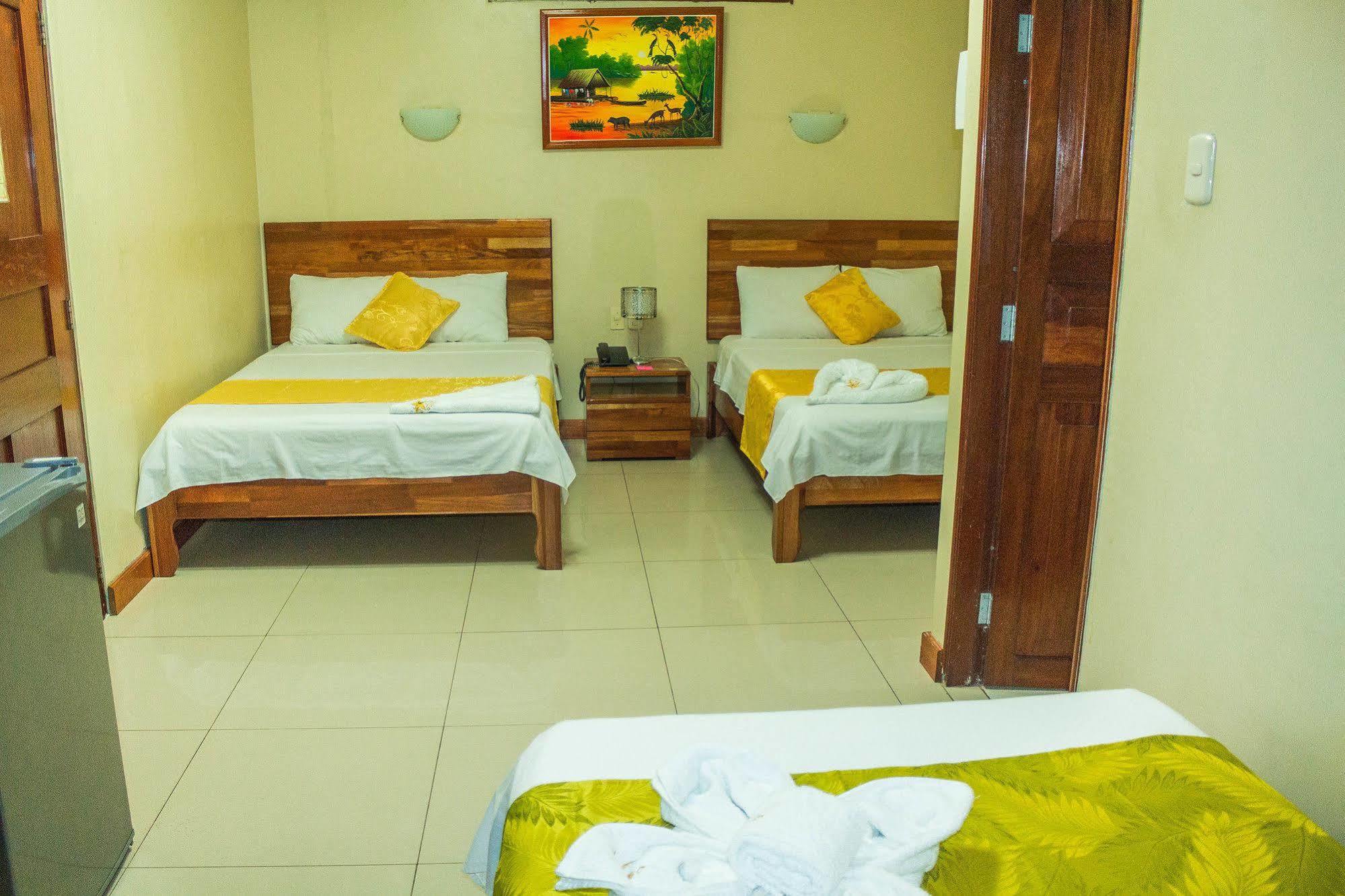 Hotel Golden Star Iquitos Extérieur photo